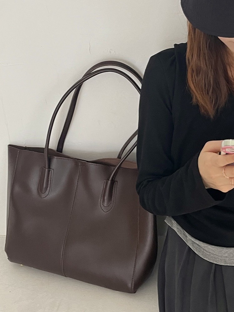女性のための革のトートバッグ,良質,シンプル,大容量,正方形 - Luxury Bags Supplier のレビューと価格