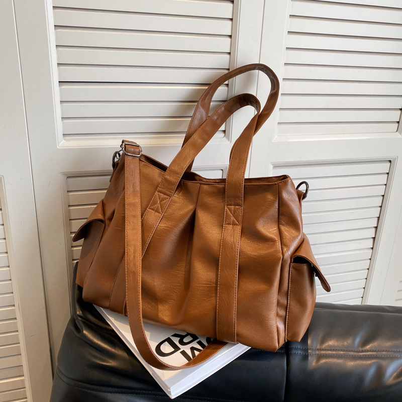 Cgcbag-女性用ソフトレザーショルダーバッグ,女性用ラー - Luxury Bags Supplier のレビューと価格