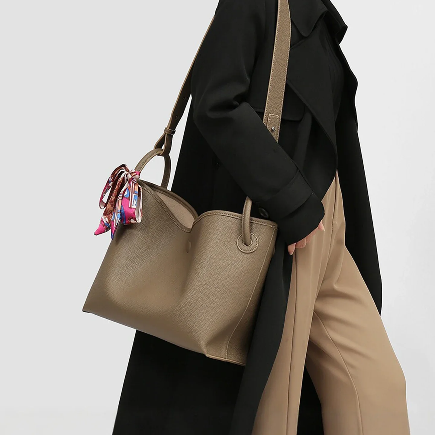 ライトラグジュアリー ハイエンド レディース トートバッグ  - Luxury Bags For Women のレビューと価格