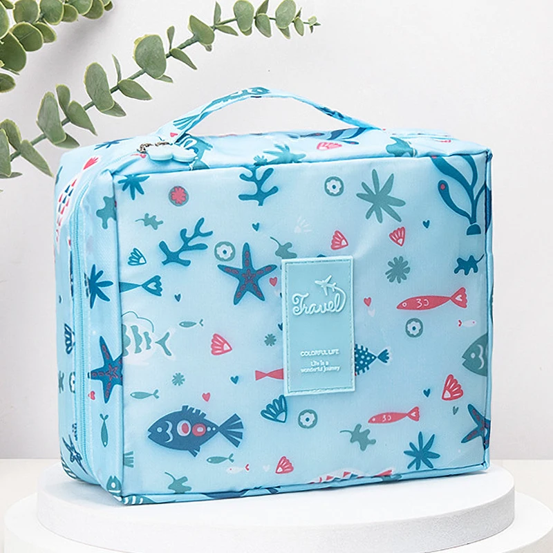 女性用化粧ポーチ,化粧品,高級品,大型マルチコンパートメント - Luxury Bags Consignment のレビューと価格