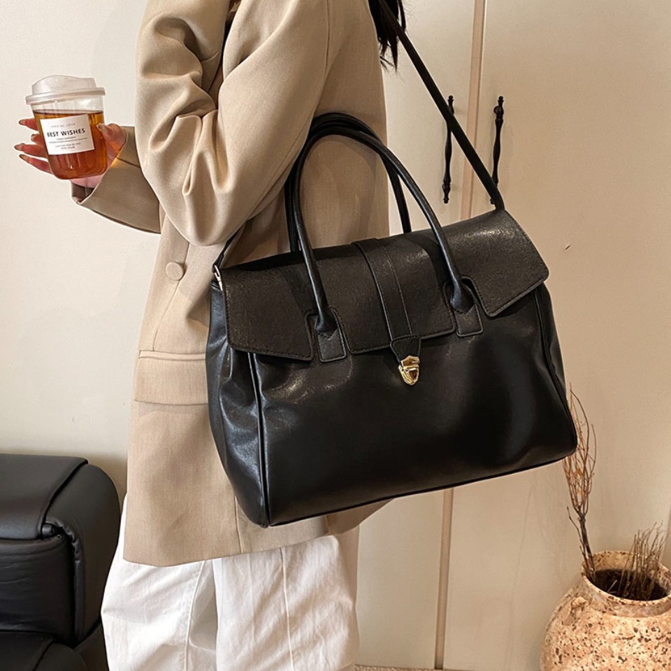 高級大容量ボストンバッグ レディース ショルダーバッグ クロ - Luxury Bags Supplier のレビューと価格